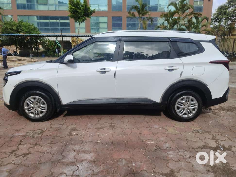 Kia Carens 1.4 Prestige 7 Str, 2022, Petrol