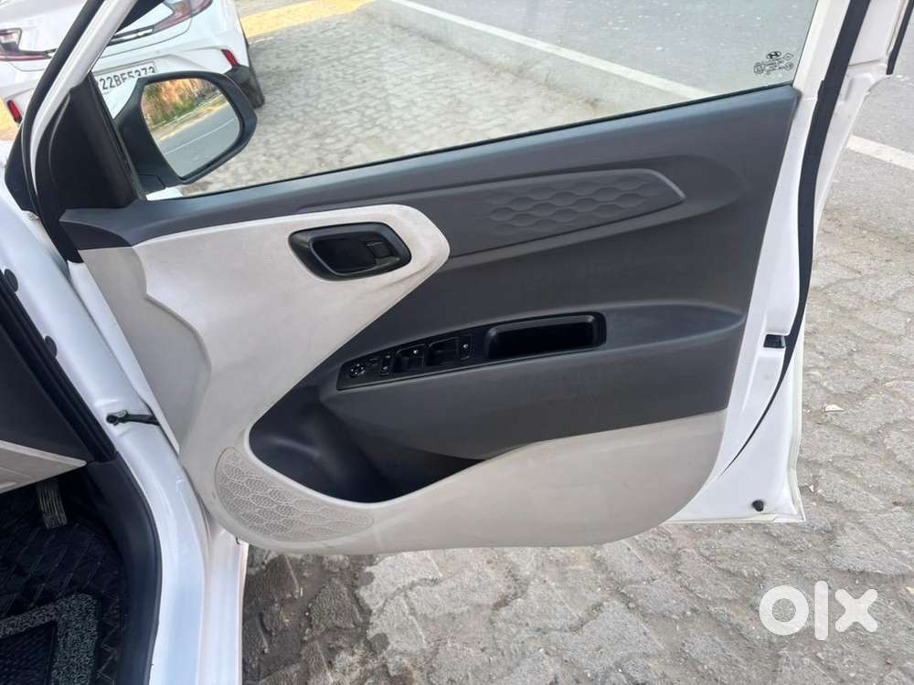 Hyundai Aura 2024 Cng & Hybrids 60000 Km Driven