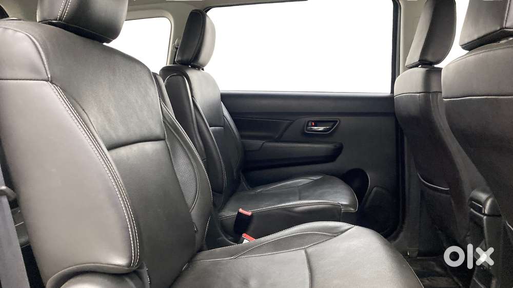 Maruti Suzuki Xl6 Alpha, 2021, Petrol