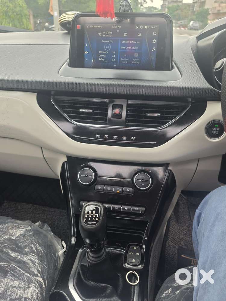 Tata Nexon 1.2 Revotron Xz Plus, 2022, Petrol