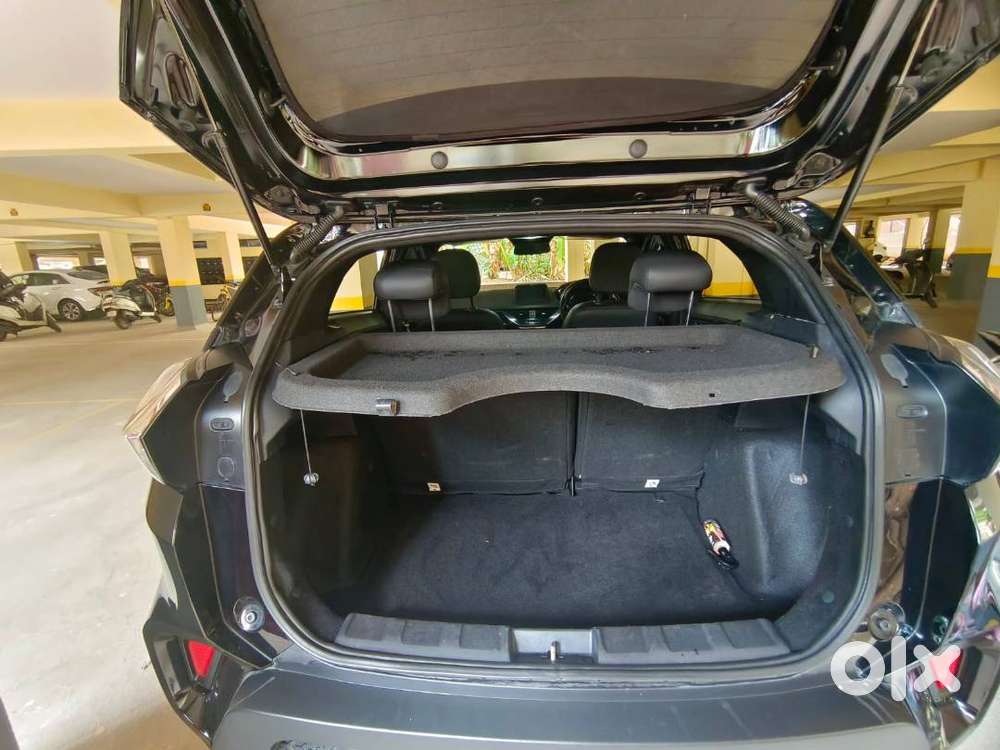 Tata Nexon Dark Edition - Xza+