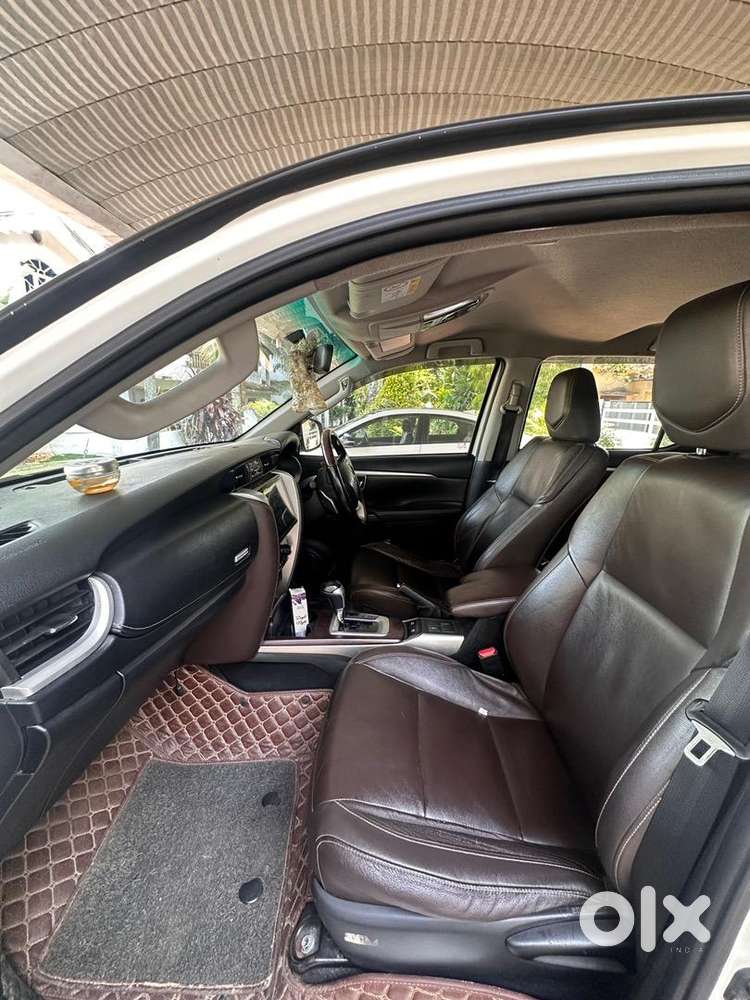 Toyota Fortuner Legender 2018 Diesel 78000 Km Driven