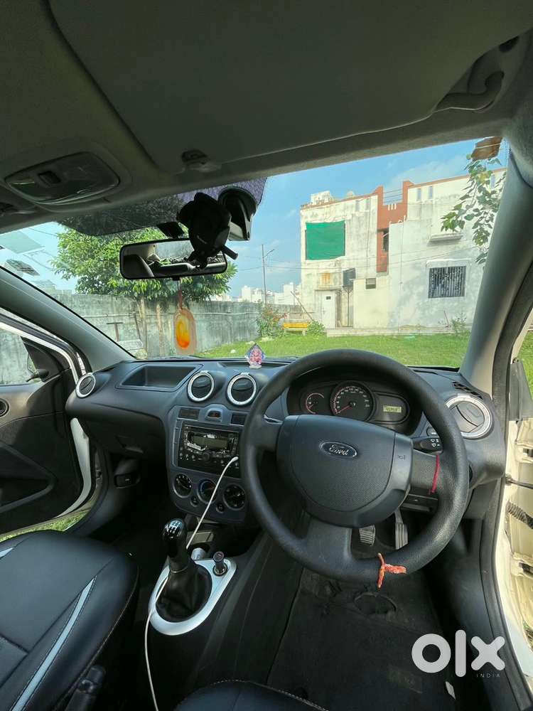 Ford Figo Petrol 2014