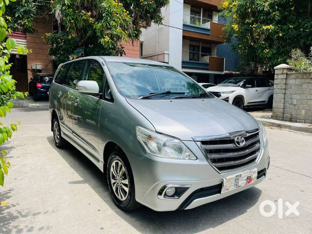 Toyota Innova 2.5 EV PS 8 STR BS-III, 2015, Diesel