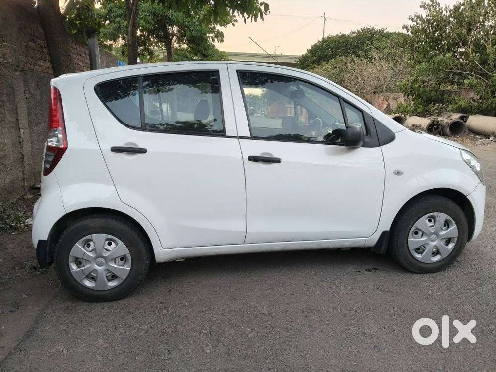 Maruti Suzuki Ritz Lxi, 2012, Petrol