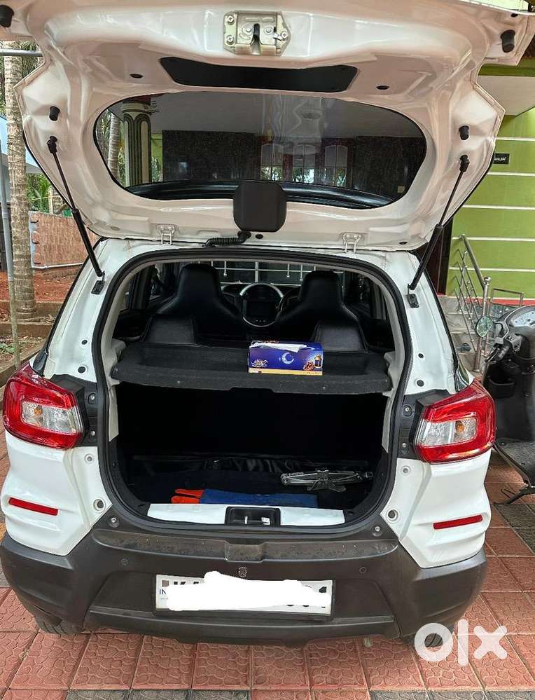 Maruti Suzuki S-presso Vxi + 2020
