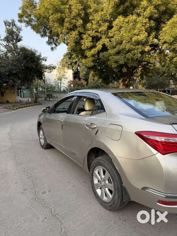 Toyota Corolla Altis