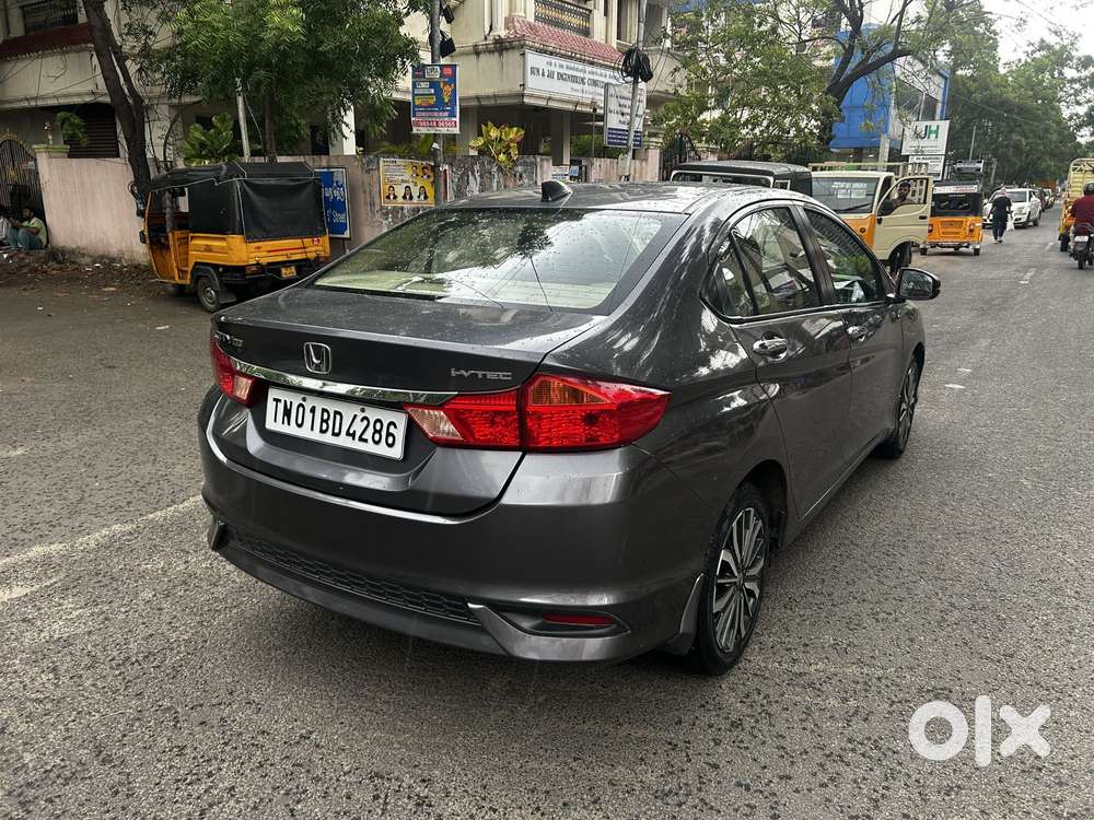 Honda City V Mt Sunroof, 2017, Petrol