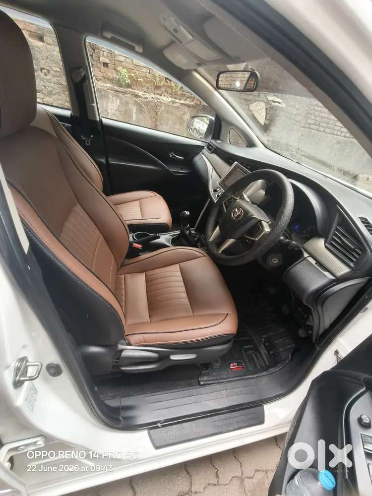 Toyota Innova Crysta 2019