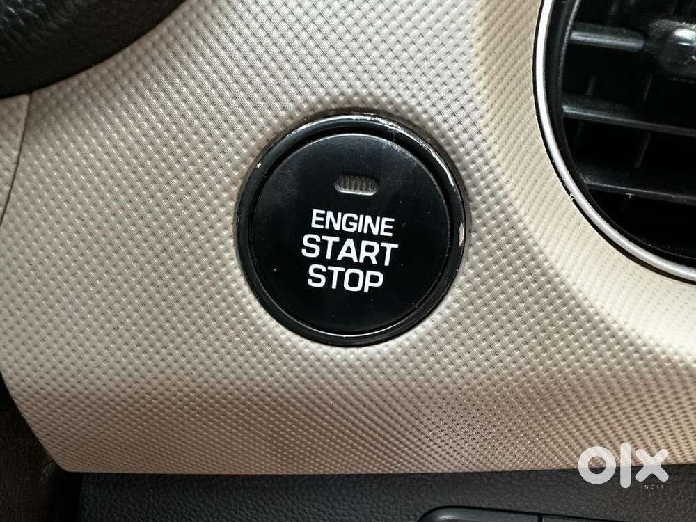 Hyundai Grand I10 Sportz Dual Tone 1.2 Crdi, 2018, Diesel