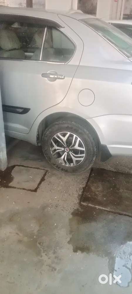 Maruti Suzuki Dzire 1.2 Lxi 2010