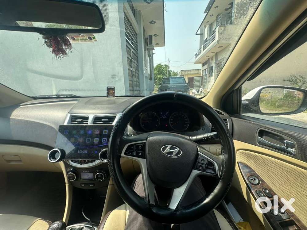 Hyundai Fluidic Verna 2012 Diesel 75417 Km Driven