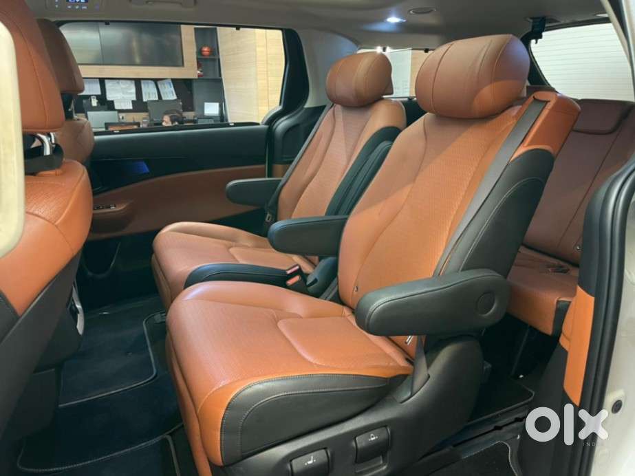 Kia Carnival Limousine Plus 7 Str, 2024, Diesel