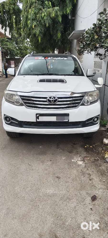 Toyota Fortuner 2012 Diesel Manual