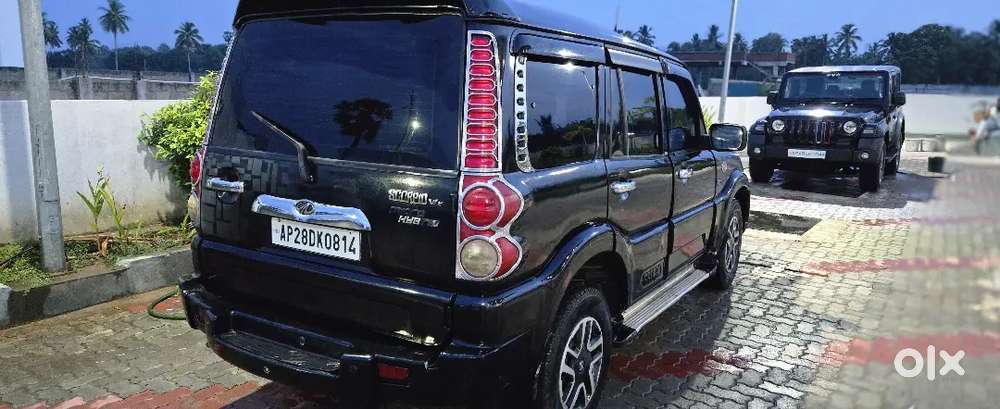 Mahindra Scorpio Classic 2011 Diesel 108000 Km Driven