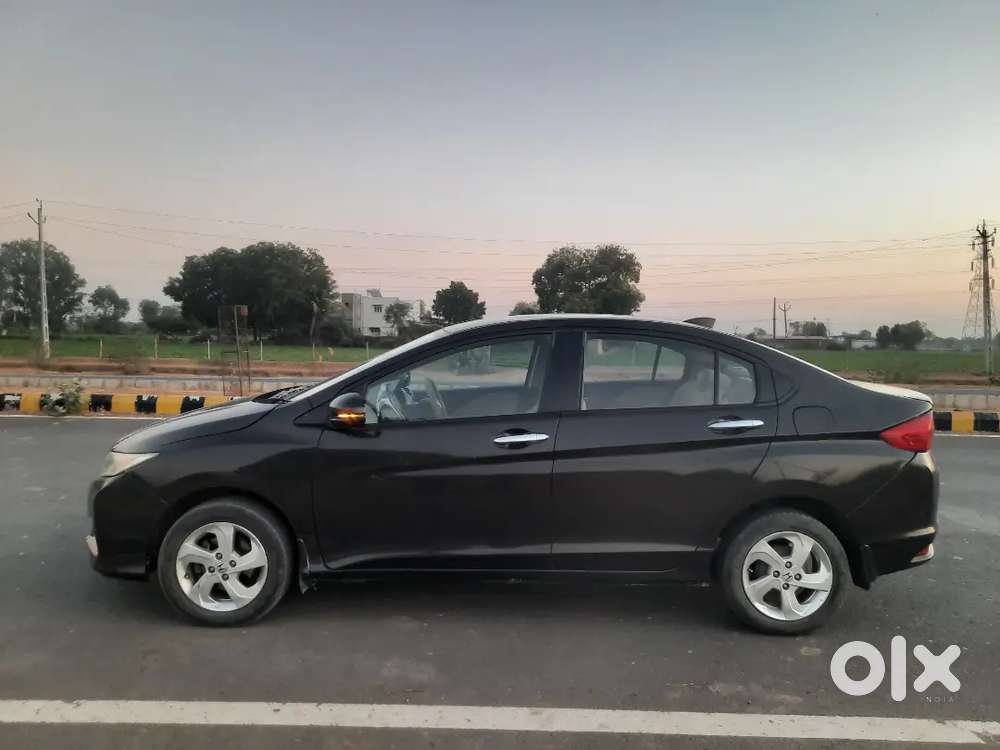 Honda City 2016 Cng & Hybrids 121000 Km Driven