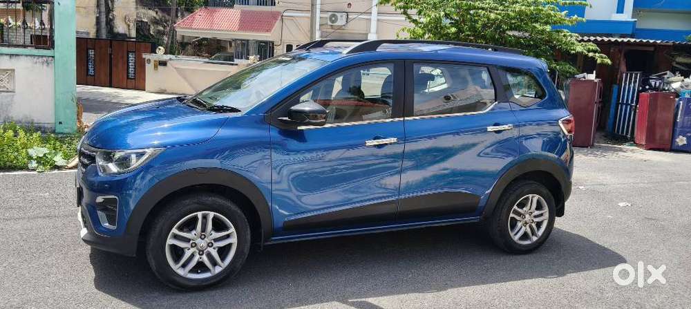 Renault Triber Rxz, 2022, Petrol