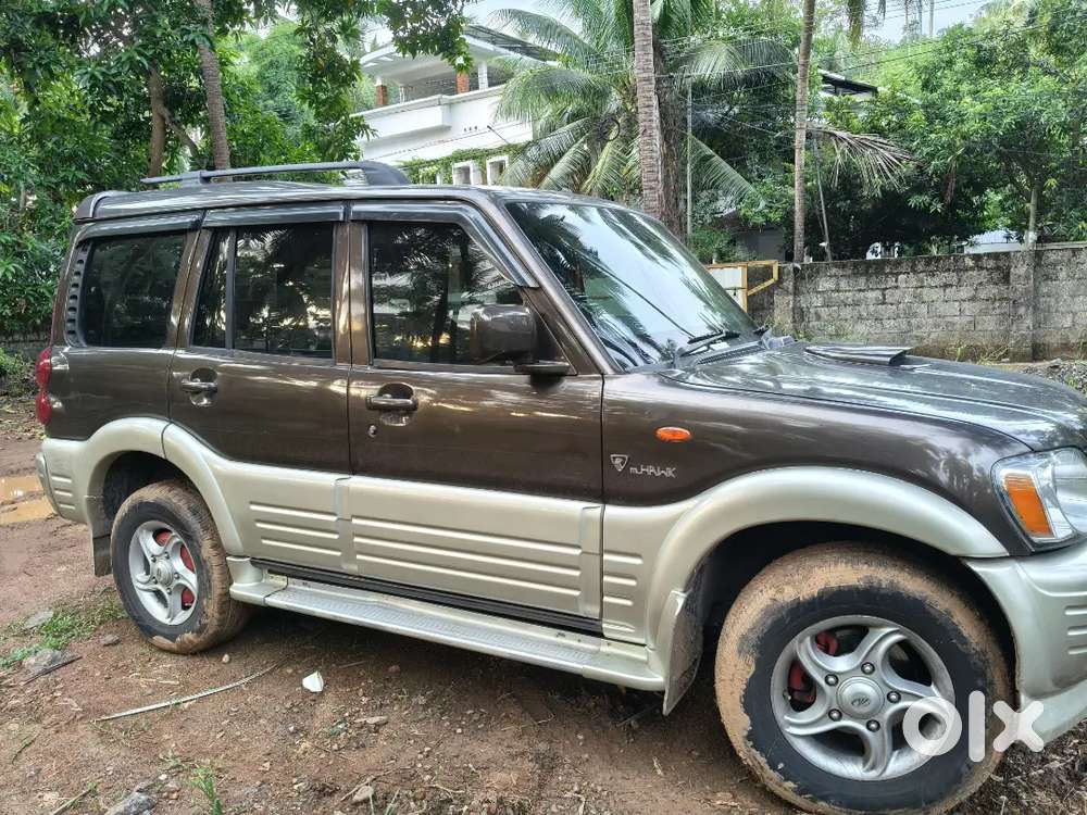 Mahindra Scorpio Classic 2007 Diesel 145000 Km Driven