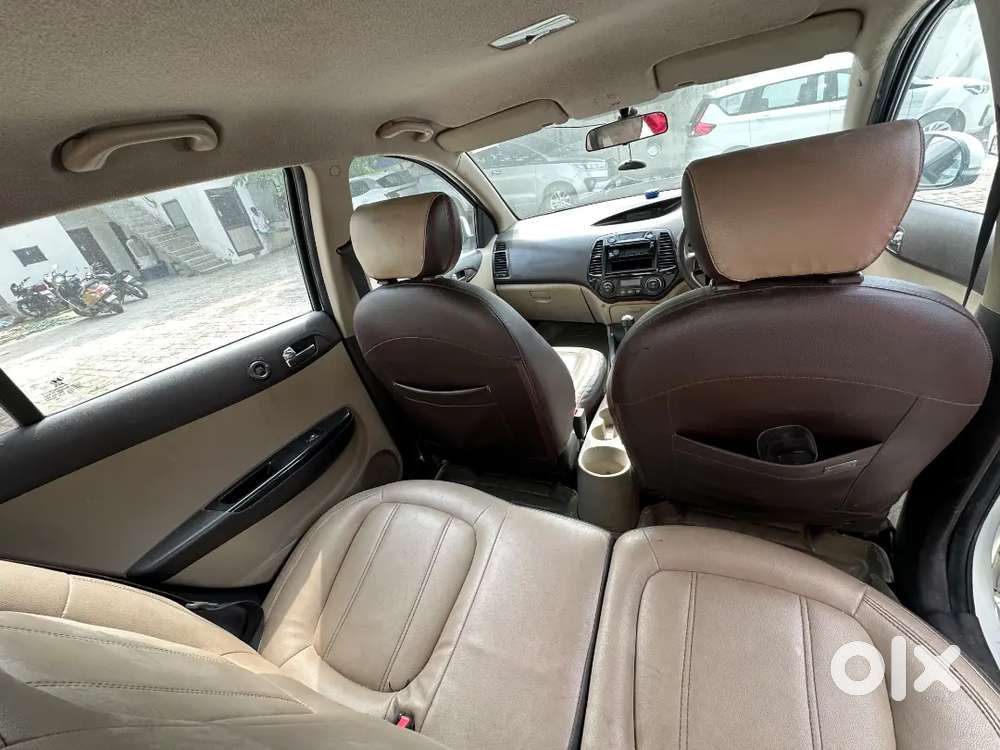Hyundai I20 1.2 Asta 2010 Petrol