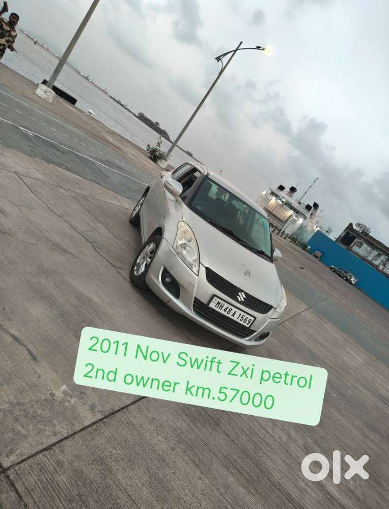 Maruti Suzuki Swift Zxi, 2011, Petrol