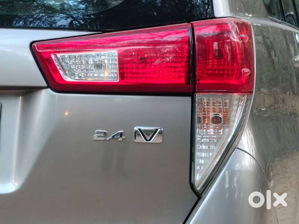 Toyota Innova Crysta