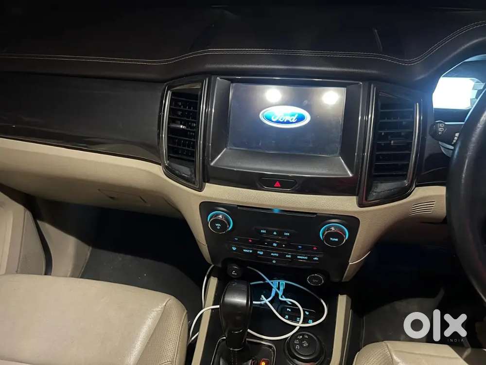Ford Endeavour 2017