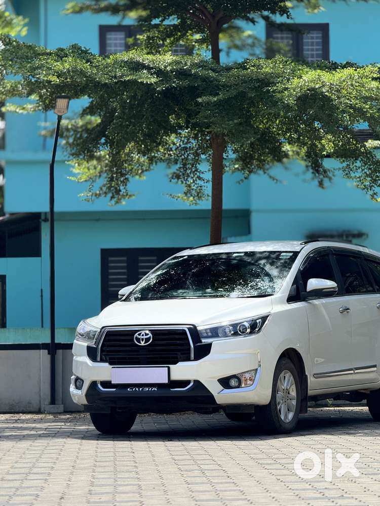 Toyota Innova Crysta [2020-ongoing] 2.4 Vx 7 Str, 2020, Diesel