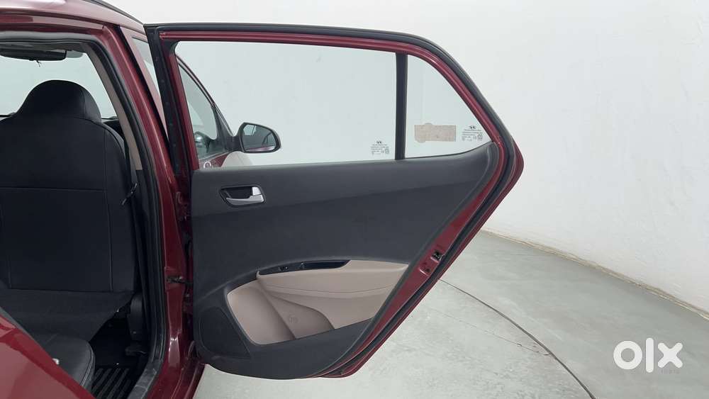 Hyundai Grand I10 1.2 Kappa Sportz, 2016, Petrol