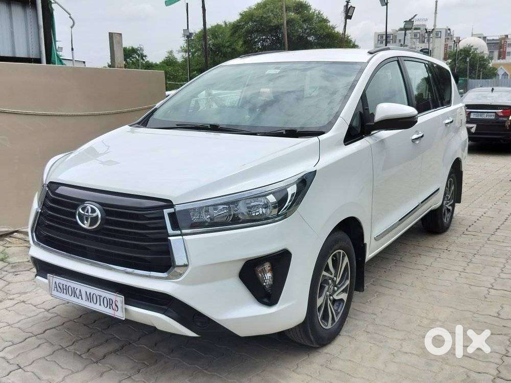 Toyota Innova Crysta 2.4 Gx Mt, 2020, Diesel