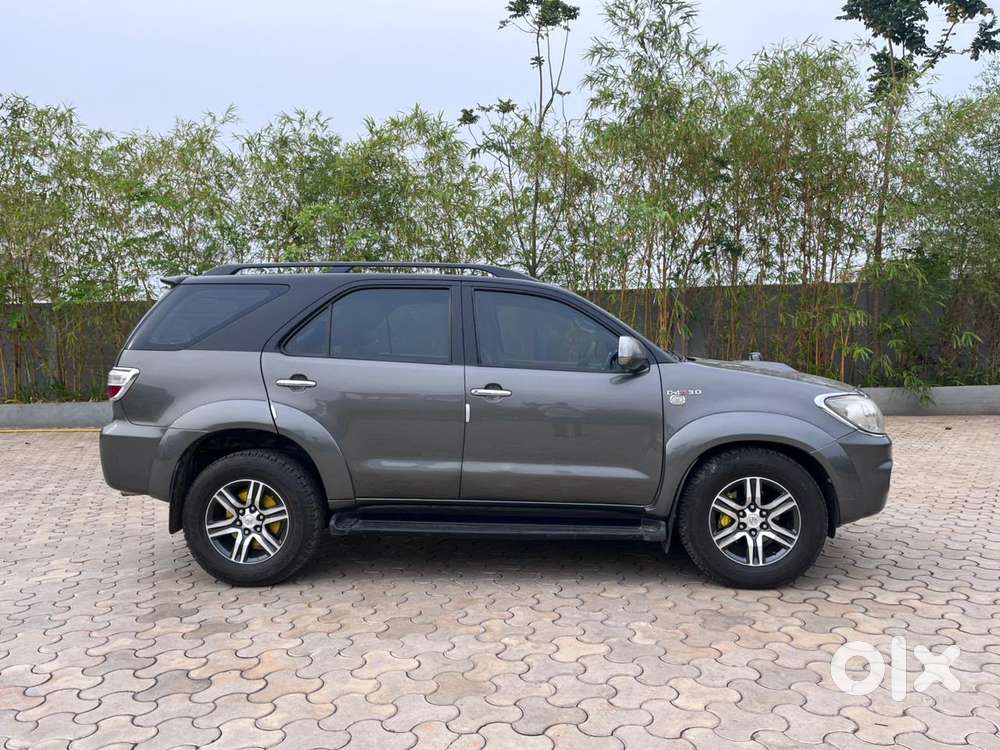 Toyota Fortuner 3.0 Diesel, 2009, Diesel