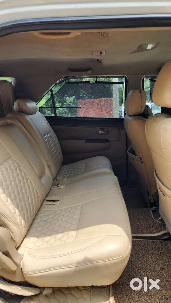 Toyota Fortuner 2013 4x2 Manual