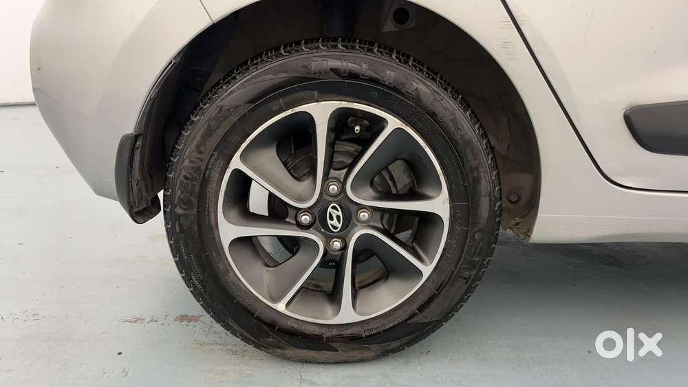 Hyundai Grand I10 1.2 Kappa Sportz Option At, 2017, Petrol