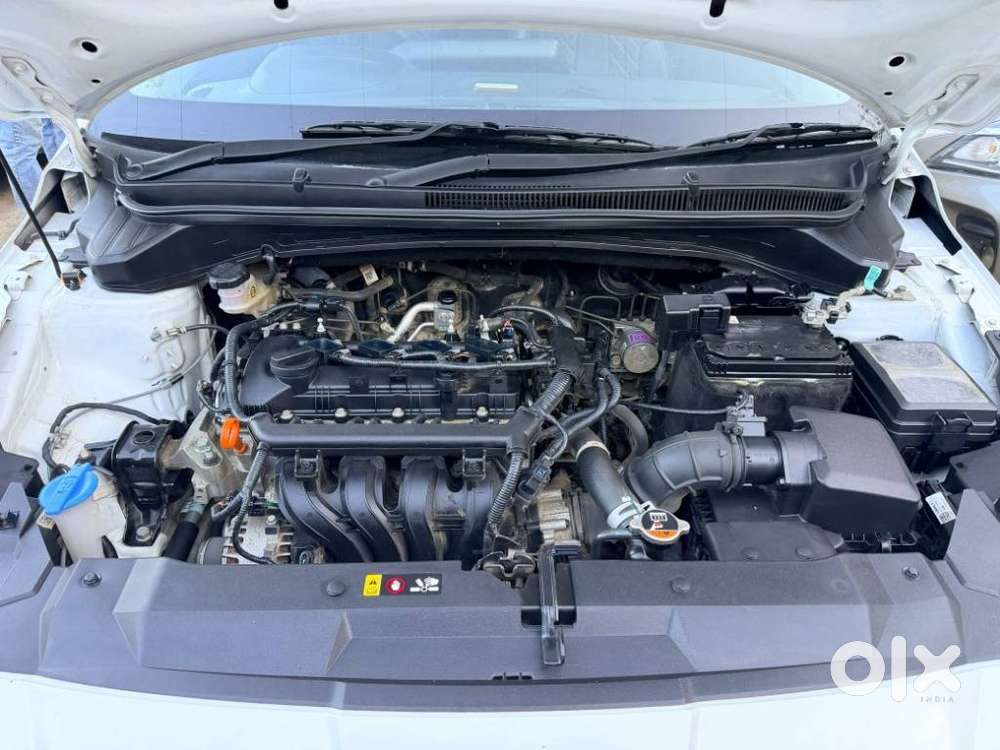 Hyundai I20 Sportz 1.2 Mt Dual Tone, 2021, Petrol