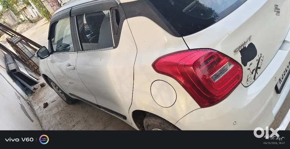 Maruti Suzuki Swift 2022 Petrol 35000 Km Driven