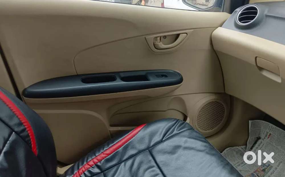 2014 Honda Amaze Diesel, Rc Valid Till 2029, 3rd Owner, New Tyres,