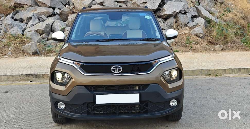 Tata Punch Accomplished Dazzle Sunroof Cng, 2023, Petrol