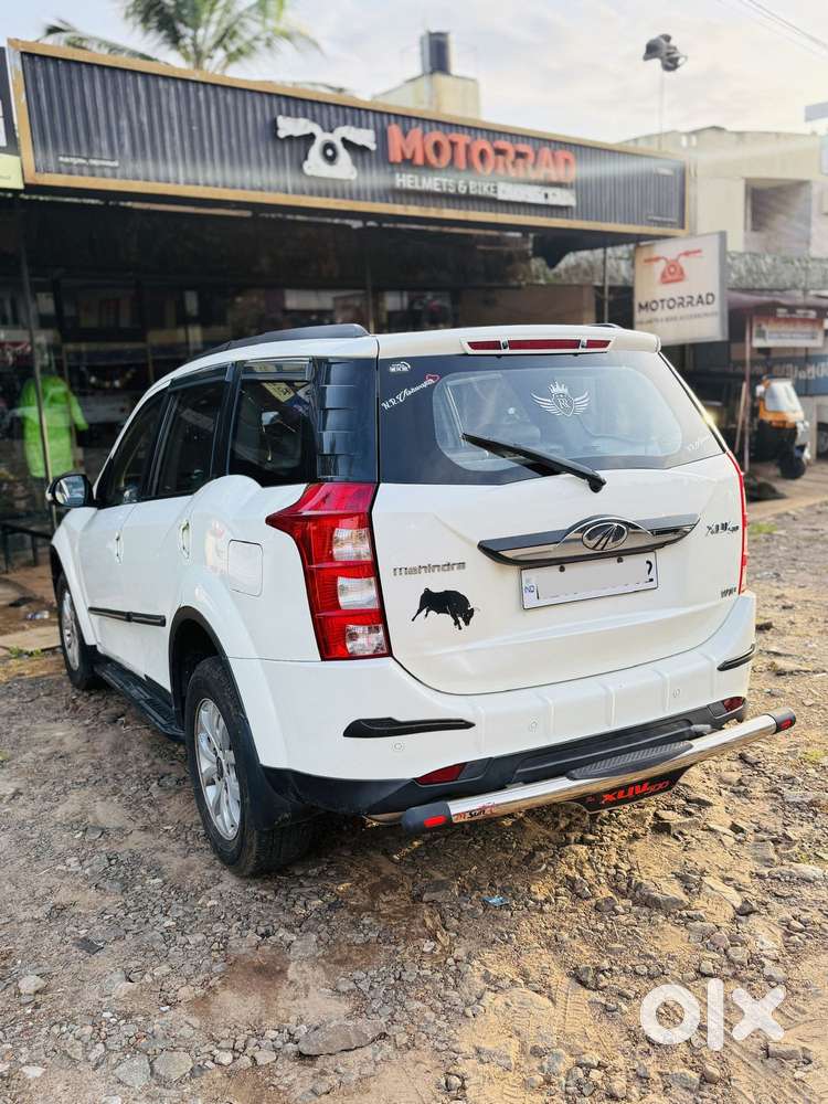 Mahindra Xuv500 2.2 W10, 2015, Diesel