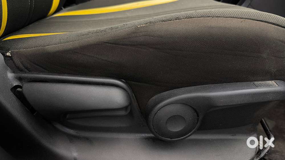 Maruti Suzuki Swift Zxi, 2015, Petrol