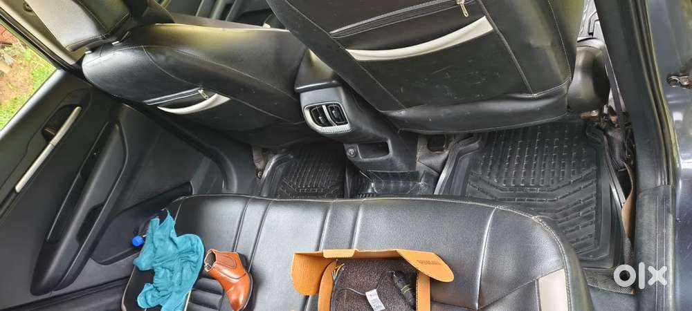 Kia Sonet Petrol 2021
