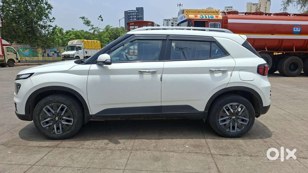 Hyundai Venue S 1.2 Petrol, 2022, Petrol