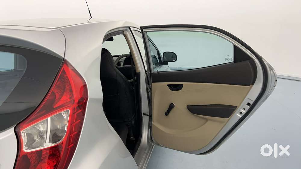 Hyundai Eon Era +, 2017, Petrol