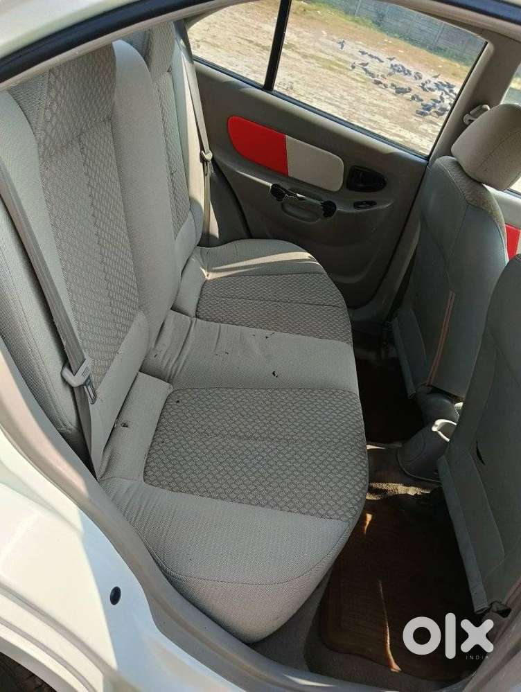 Hyundai Accent 1.5 Gle, 2010, Cng & Hybrids