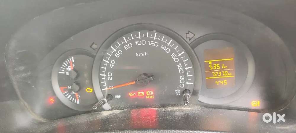 Car Swift Lxi