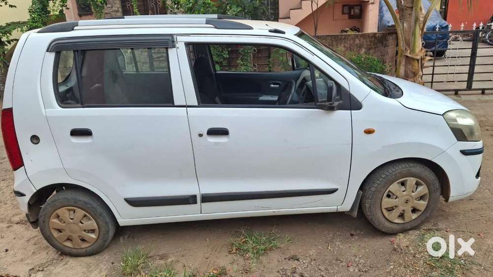 Maruti Suzuki Wagon R 2011 Petrol Well Maintained