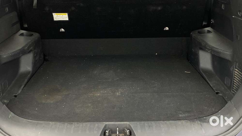 Mahindra Xuv700 2.0 Ax 5 Petrol At Str, 2022, Petrol