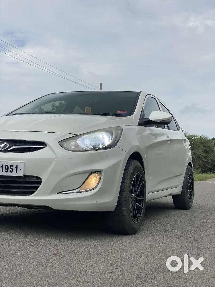Hyundai Verna 2013 Diesel Well Maintained