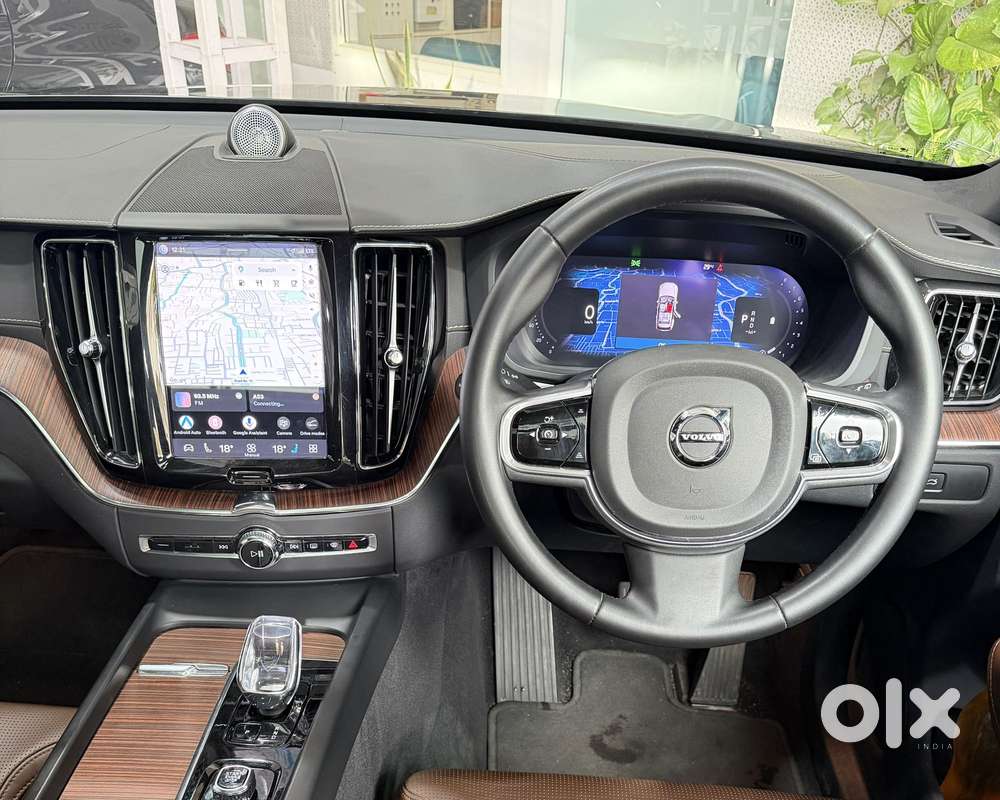 Volvo Xc60 2.0 B5 Ultimate, 2024, Petrol