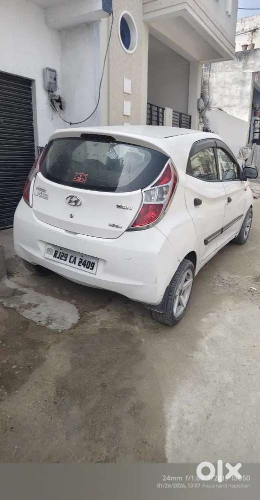 Hyundai Eon 2012 Petrol Well Maintained