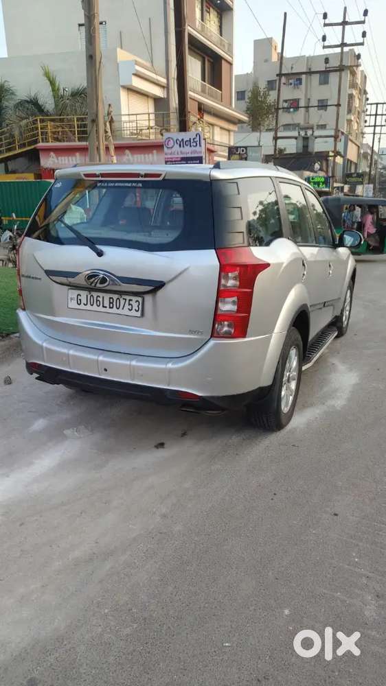 Mahindra Xuv500 2017 Diesel 107000 Km Driven