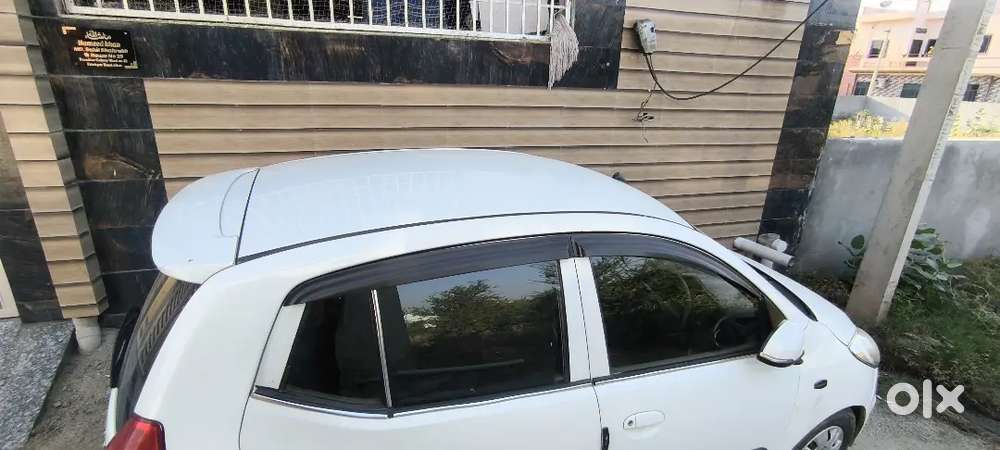 Hyundai I10 Sportz 2012 Mopdel